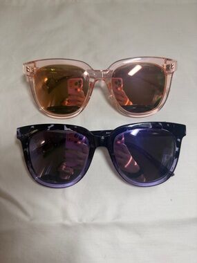 Bundle of 2 Blenders Eyewear Women's Grove Polarized Sunglasses